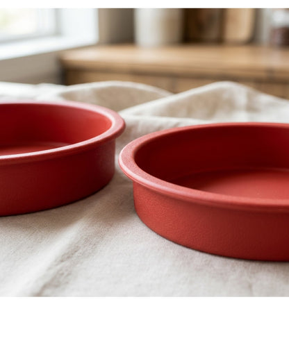 Yukavy Round Silicone Cake Mold Set 8 and 9 in Red